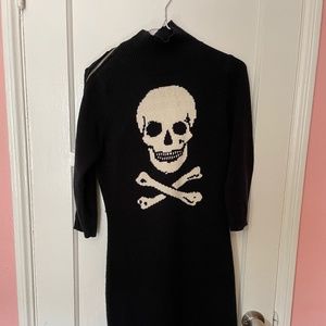 Betsey Johnson -VINTAGE- Mock Turtleneck Skull Sweater Dress with Zipper - Large